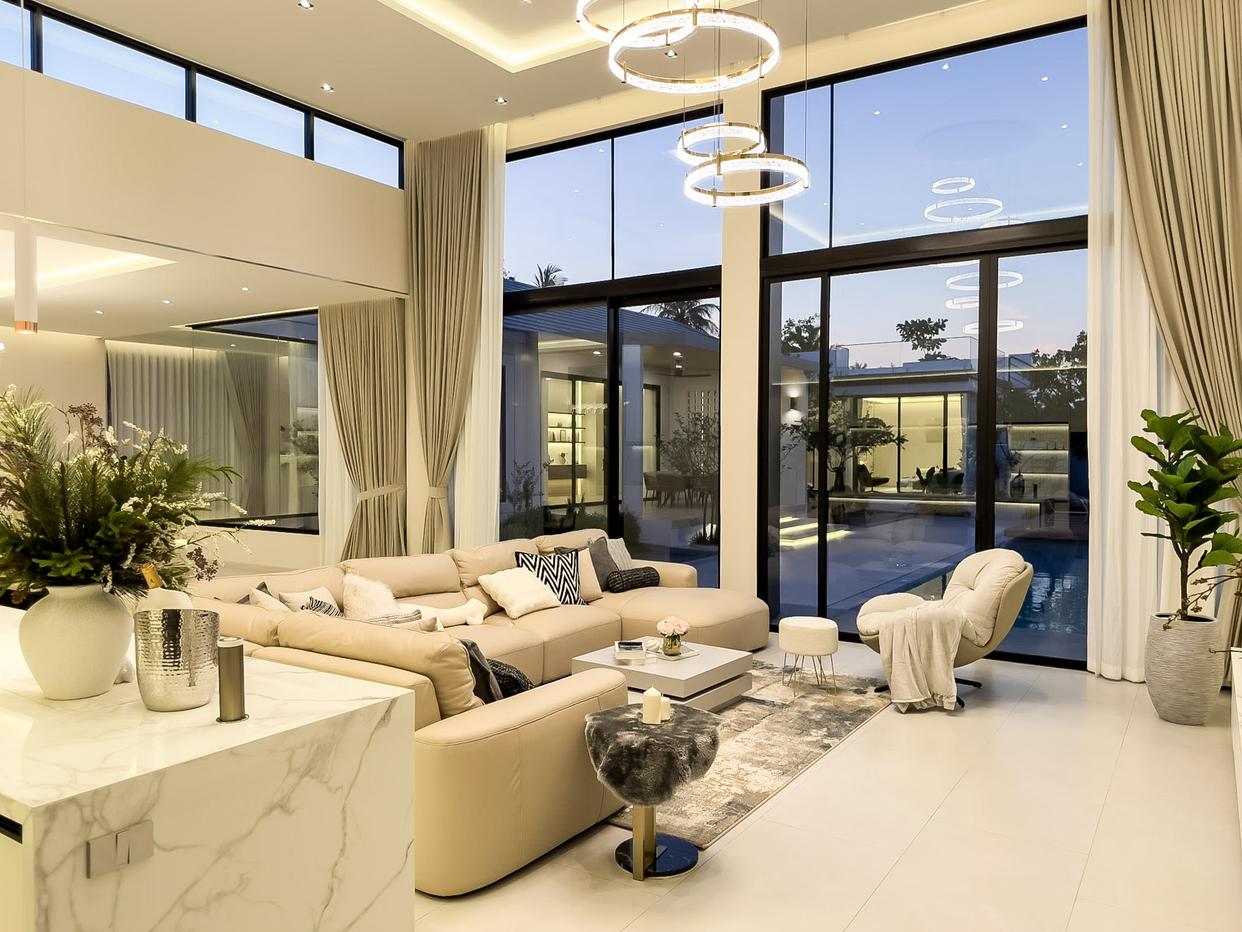 รูป Pool Villa for Sale East Pattaya Luxury 4 Bedroom High Ceiling - รูปที่ 4/16