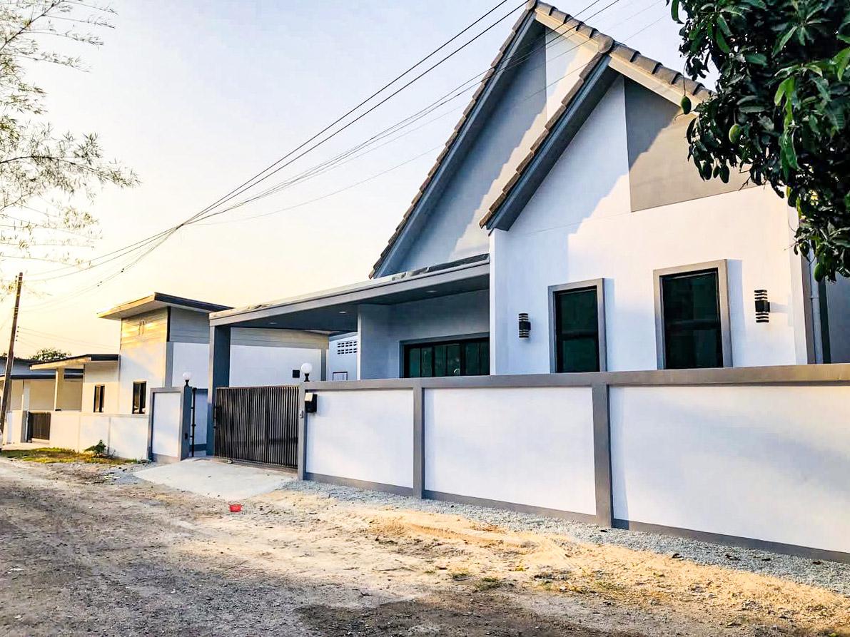 รูป 3 Bedroom House for Sale in East Pattaya - รูปที่ 1/11