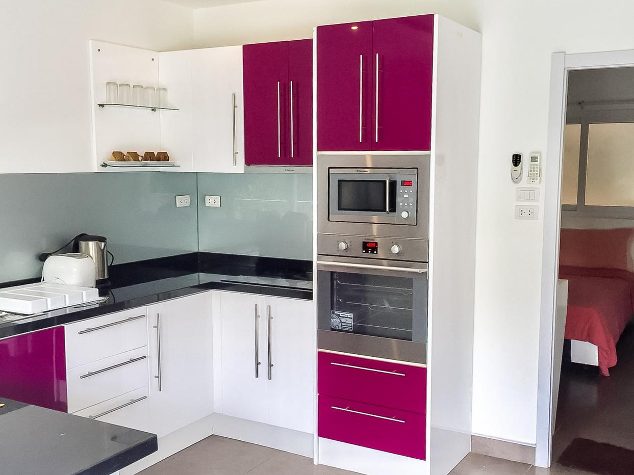 รูป Condo for Rent Tudor Court Pratumnak 1 Bedroom - รูปที่ 4/9