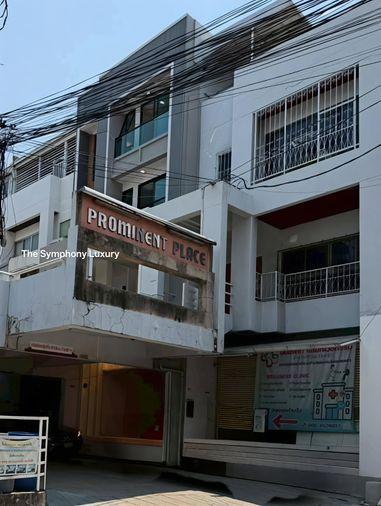รูป ขายทาวน์โฮม รีโนเวทใหม่ทั้งหลัง สุขุมวิท101 ใกล้ BTS ปุณณวิถี เนื้อที่ 25.9 ตร.ว. 4.5 ชั้น 4 ห้องนอน 6 ห้องน้ำ มีลิฟต์ส่วนตัว จอดรถ 3 คัน - รูปที่ 42/45