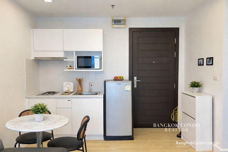picture 🌸 Cozy Room For Rent 📌 Thru Thonglor Condominium (Line: @rent2022) | Near MRT Phetchaburi ✨ Ready to move in! ✨ 📌 Ref Code: A11147 - 7/14