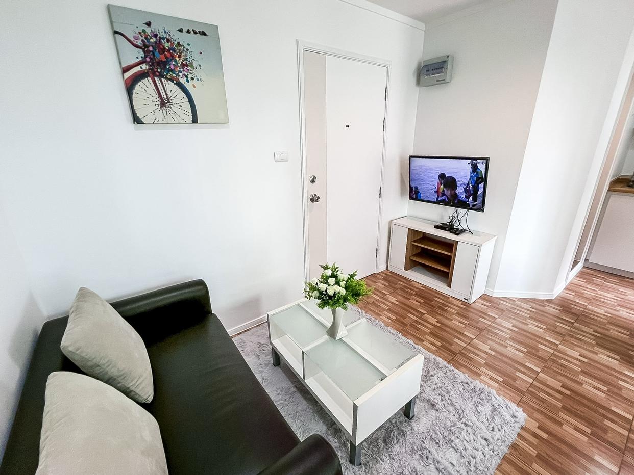 picture Condo for Sale Lumpini Ville Naklua Wongamat Studio High Floor - 2/12