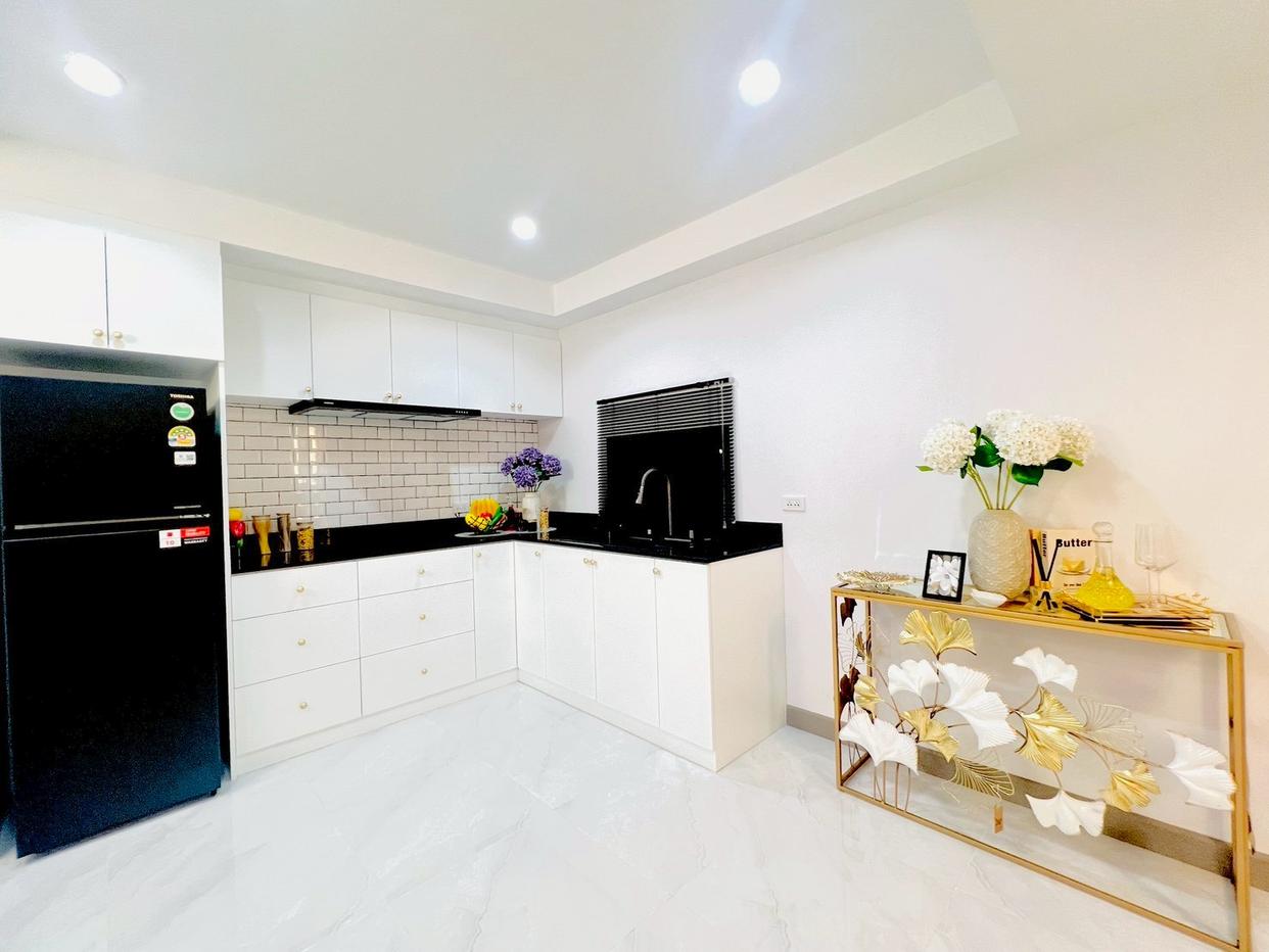 รูป 3 Bedroom House for Sale in East Pattaya - รูปที่ 6/13
