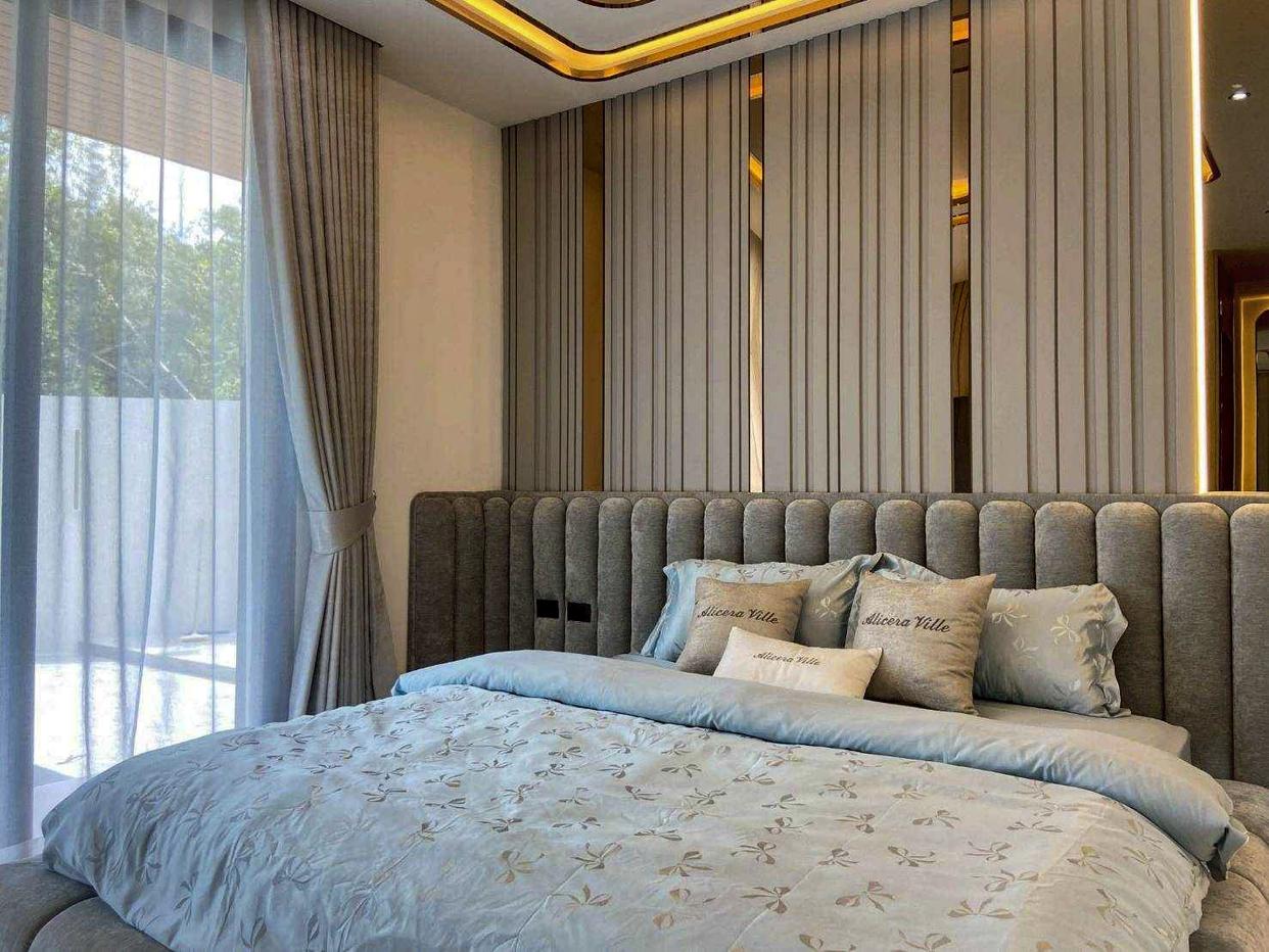 รูป 5 Bedroom Luxury House for Sale in East Pattaya - รูปที่ 12/16