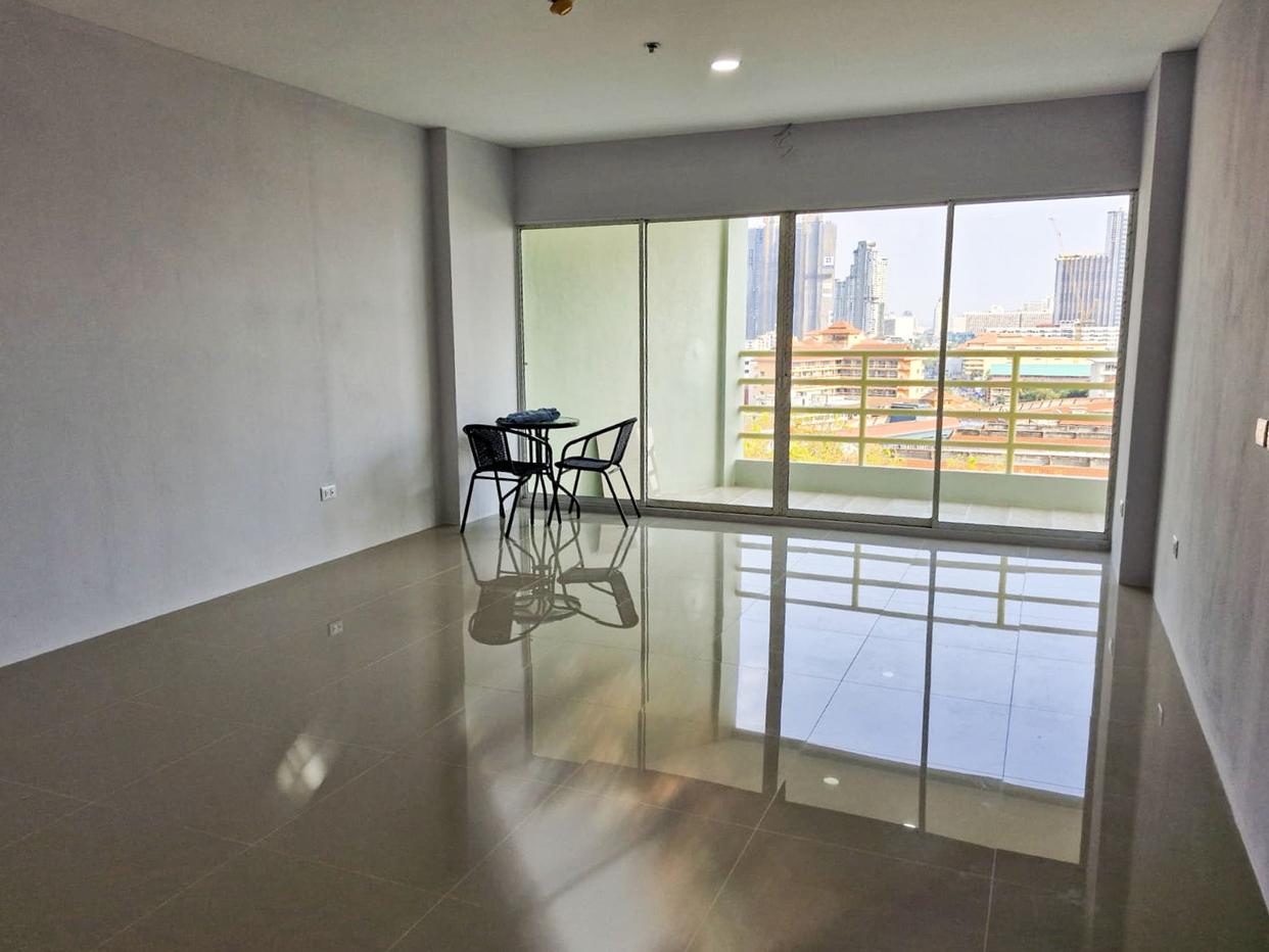 รูป Studio Condo for Sale at View Talay 5D in Jomtien Pattaya - รูปที่ 2/8