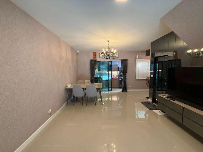 รูป ขายทาวน์โฮม 2 ชั้น สไตล์ Modern ราคาถูกที่สุดในโครงการ Siri Place Kalapapruek - Sathorn (สิริ เพลส กัลปพฤกษ์ – สาทร) ใกล้รถไฟฟ้าMRT บางแค - รูปที่ 9/31