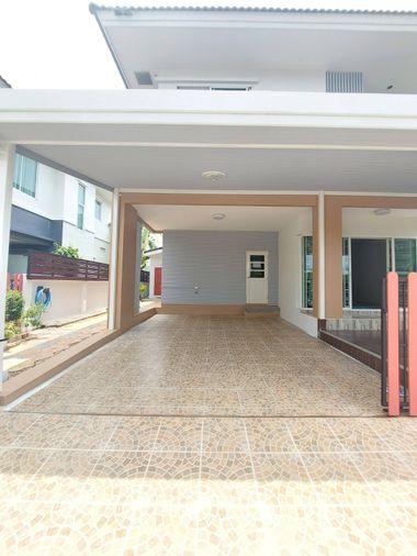 รูป ขาย บ้านเดี่ยว 2 ชั้น หลังริม Alisha Suksawat-Pracha Uthit (หมู่บ้านอลิชา สุขสวัสดิ์-ประชาอุทิศ) ต่อเติมครบ พร้อมหิ้วกระเป๋าเข้าอยู่! - รูปที่ 4/27