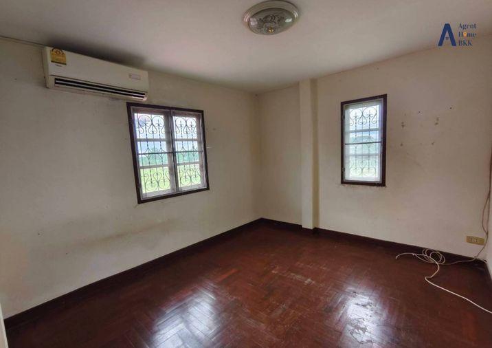 รูป ขายบ้านเดี่ยว Lake Garden Home ลาดกระบัง 2 ชั้น ทำเลดี ใกล้สนามบินสุวรรณภูมิ (Rt-01)  - รูปที่ 8/14
