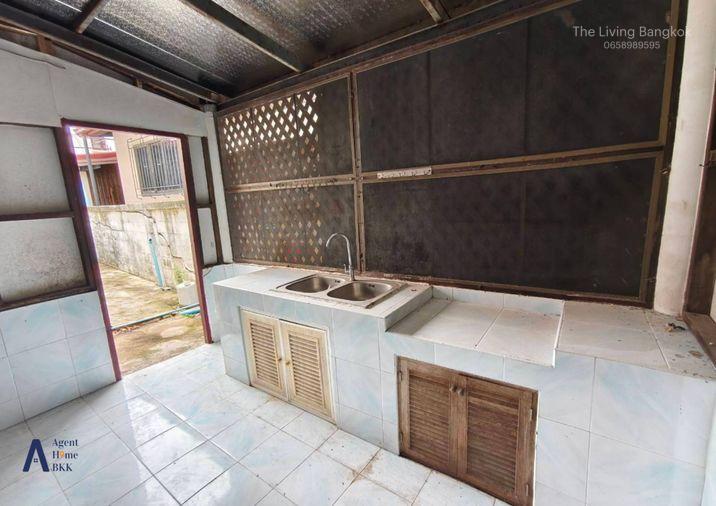 รูป ขายบ้านเดี่ยว Lake Garden Home ลาดกระบัง 2 ชั้น ทำเลดี ใกล้สนามบินสุวรรณภูมิ (Rt-01) - รูปที่ 12/14