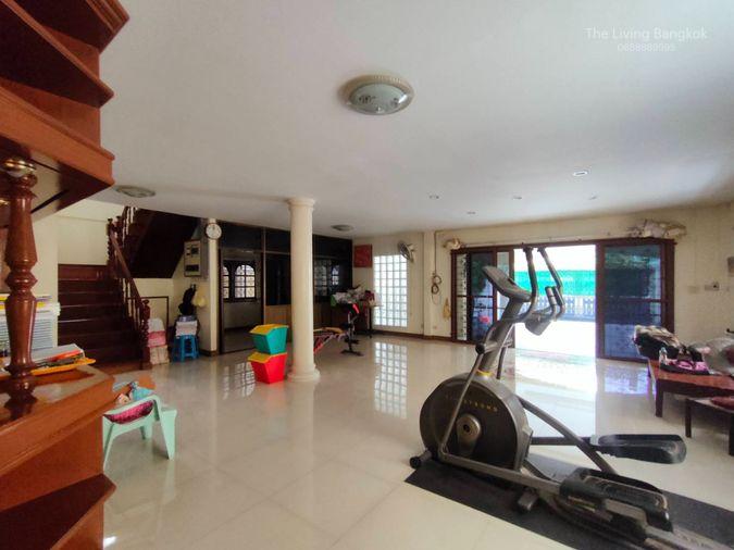 picture Single House for Sell : Rangsiya Village, Udomsuk 58 (Rt-01) - 11/31