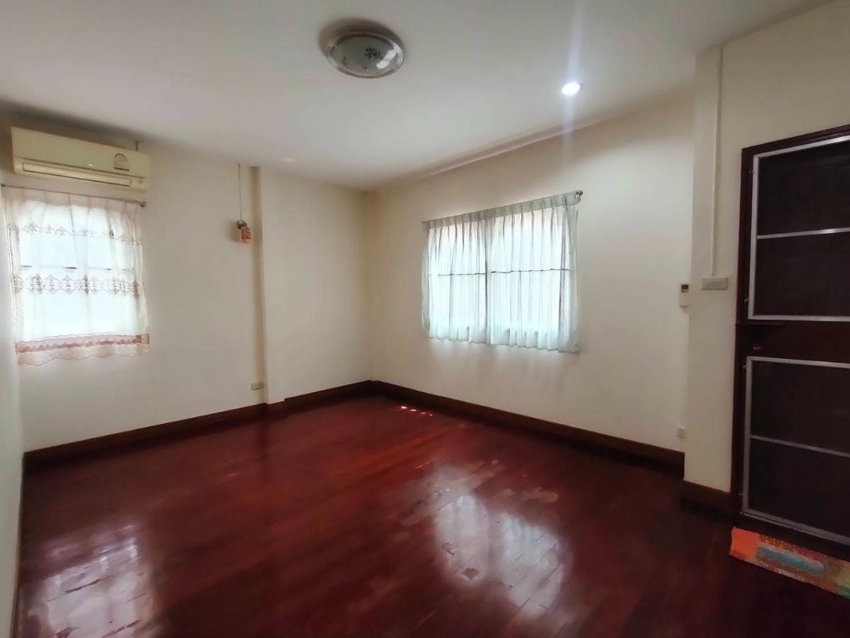picture Single House for Sell : Rangsiya Village, Udomsuk 58 (Rt-01) - 25/31