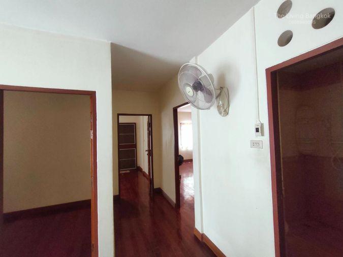 picture Single House for Sell : Rangsiya Village, Udomsuk 58 (Rt-01) - 27/31