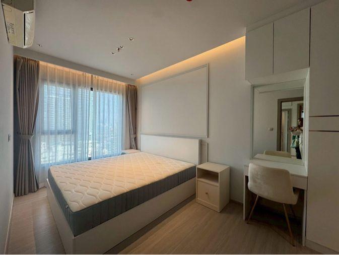 รูป 🔥ขายห้องสวยตัวท็อป 8.5 ล้านบาท🔥ไลฟ์ อโศก-พระราม9 (2 ห้องนอน 2 ห้องน้ำ) ขนาด 58 ตรม.✨เฟอร์ครบพร้อมอยู่📢 Line ID : @sanhaproperty📲095-6922871 - รูปที่ 4/20