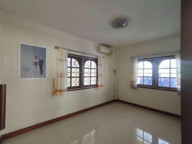 picture Single House for Sell : Rangsiya Village, Udomsuk 58 (Rt-01) - 10/31