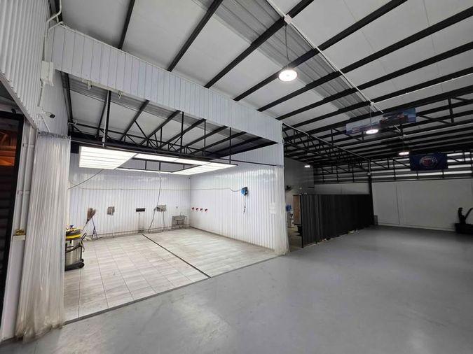 picture Showroom for Rent, Rama 9 Soi 66  500 sq.m. usable area - 5/20