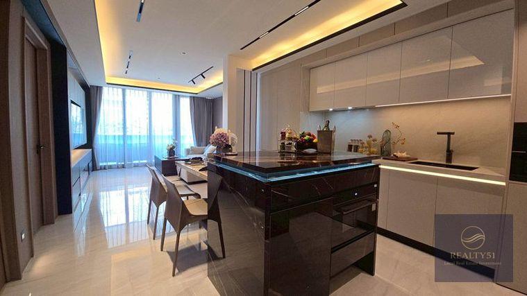 picture Sea Sky by Sands Pattaya – Beachfront Condo | From 5.6 MB - 16/17