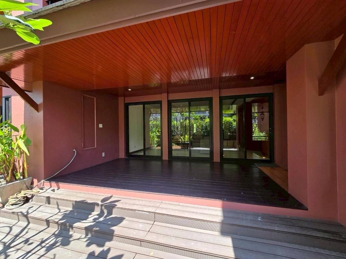 picture Supreme Residence    Over 400 sq.m. of usable space.  3 bedrooms, 3 bathrooms. - 5/45