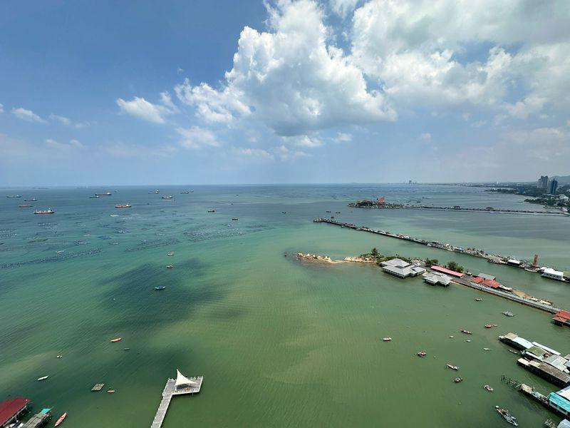 picture Luxury condo for sale, Marina Bayfront Sriracha, beachfront with panoramic views, great price. - 15/15