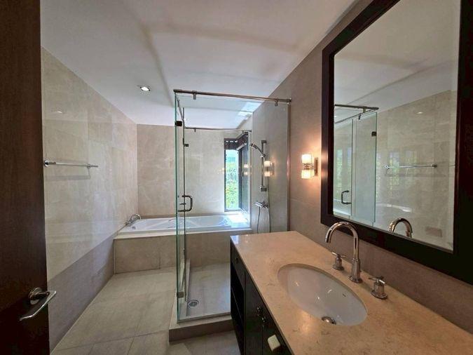 picture Supreme Residence    Over 400 sq.m. of usable space.  3 bedrooms, 3 bathrooms. - 23/45