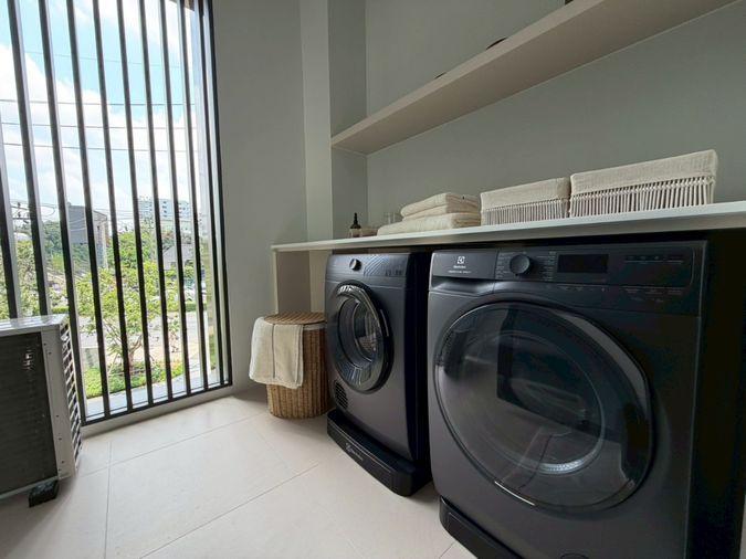 รูป InterContinental Residences Bangkok Asoke  4 Bedrooms 4 Bathrooms 453 sq.m. 218 MB. - รูปที่ 11/17