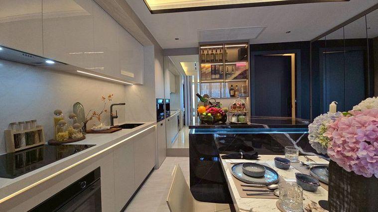 picture Sea Sky by Sands Pattaya – Beachfront Condo | From 5.6 MB - 14/17