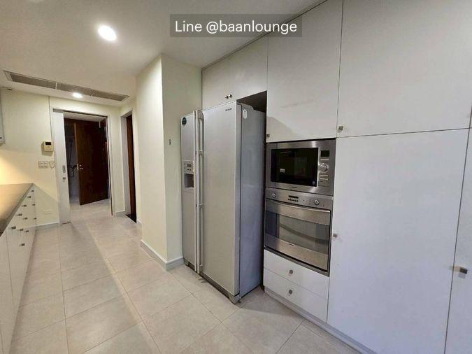 picture Supreme Residence Over 400 sq.m. of usable space. 3 bedrooms, 3 bathrooms. - 28/45