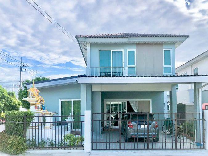picture Immaculate condition single house in Supalai Primo project, Bang Saen. Great location. - 1/12