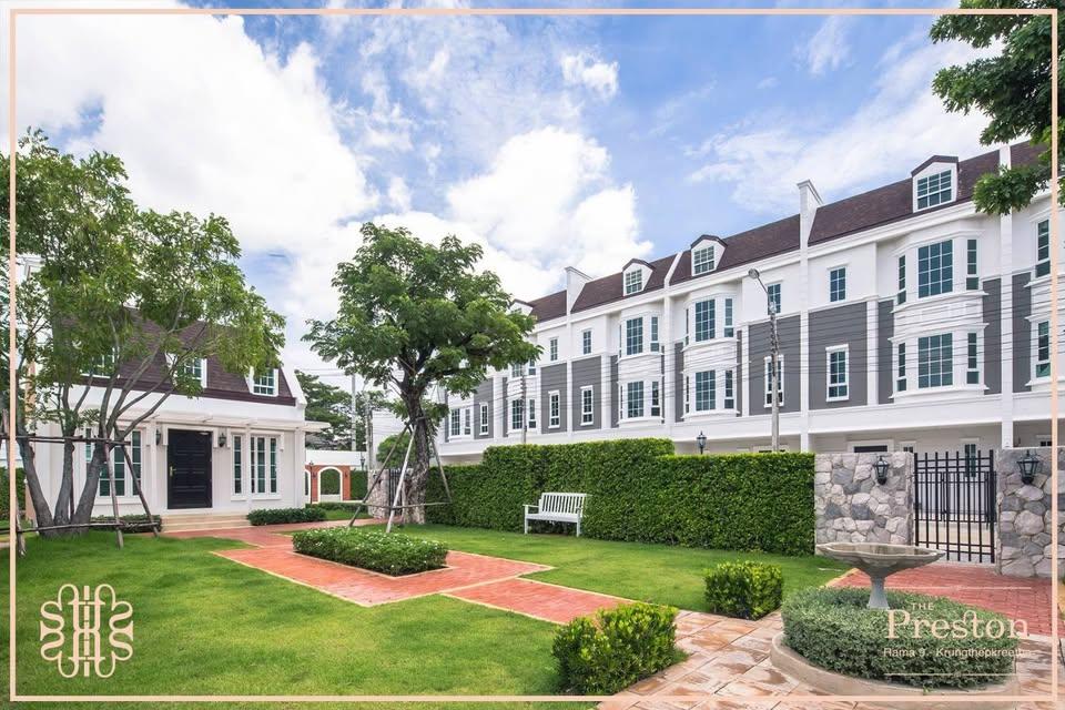 รูป ขายทาวน์โฮมแปลงมุม The Preston Townhome (เดอะ เพรสตัน พระราม 9 – ศรีนครินทร์) ทำเลศักยภาพ เหมาะทั้งอยู่อาศัยและโฮมออฟฟิศ ใกล้ MRT สีส้มและเหลือง - รูปที่ 1/10