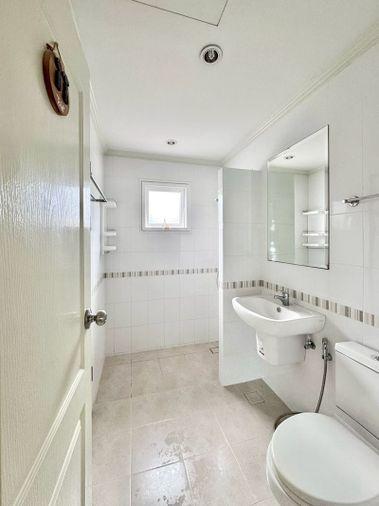 picture Immaculate condition single house in Supalai Primo project, Bang Saen. Great location. - 12/12