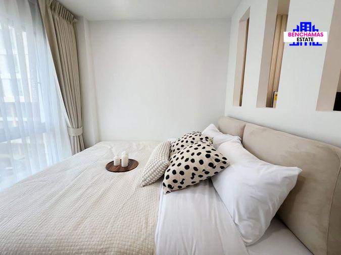 รูป ขายคอนโด The Niche ลาดพร้าว 48 เฟส 2 ห้องสวยพร้อมอยู่ แถมฟรีเครื่องใช้ไฟฟ้าและเฟอร์นิเจอร์บิลท์อิน ราคานี้ฟรีทุกค่าใช้จ่ายวันโอน! - รูปที่ 2/13