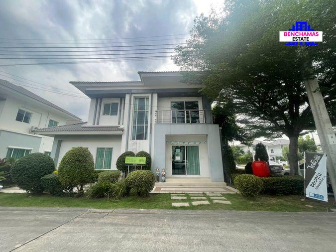 picture Single house for sale at Lanceo NOV Ramintra–Khubon 38, Plan 13. Spacious living area. - 1/5