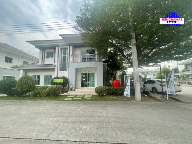 picture Single house for sale at Lanceo NOV Ramintra–Khubon 38, Plan 13. Spacious living area. - 2/5