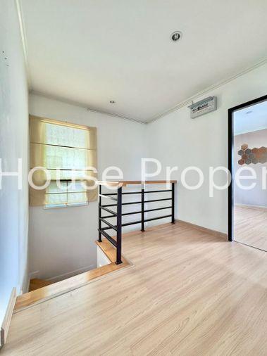 picture Immaculate condition single house in Supalai Primo project, Bang Saen. Great location. - 9/12