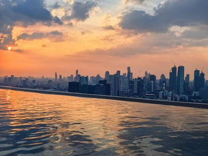 รูป ดอะ ลุมพินี 24 | 2 ห้องนอนชั้นสูงพร้อมวิวแม่น้ำและเมืองตระการตา 42,000 บาท / เดือน - รูปที่ 17/19
