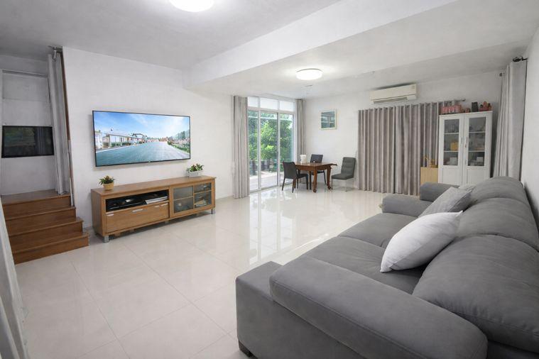 picture ⚡🏘️ Premium Quality Home in a Prime Location ✈️ Near Don Mueang ✨ Move-in Ready! 👨‍👩‍👧‍👦 - 2/7