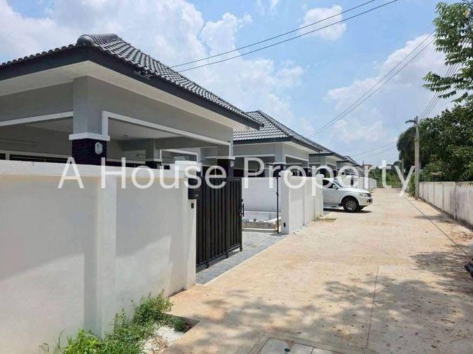 รูป ขายบ้านเดี่ยวสร้างใหม่ ห้วยใหญ่ พัทยา ซอยลุงจิ๋ว บ้านใหม่พร้อมอยู่ - รูปที่ 10/11