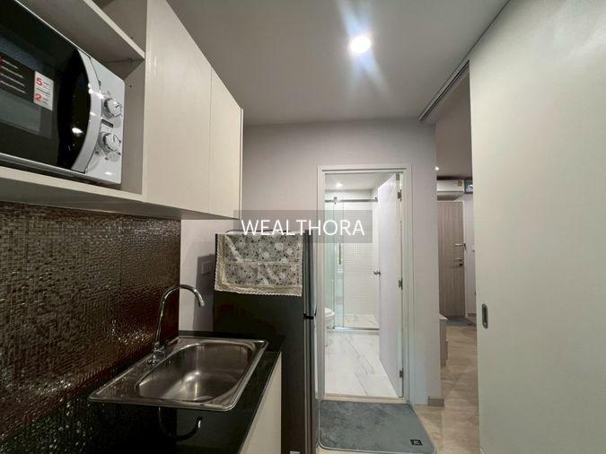 picture Thana Astra Sathorn-Chan Condo, fully furnished and ready to move in. - 4/18