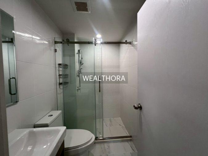 picture Thana Astra Sathorn-Chan Condo, fully furnished and ready to move in. - 8/18