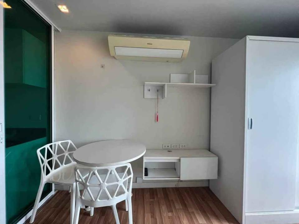 picture We Condo Ekkamai-Ramintra 🚇 Close to BTS/MRT - 5/8