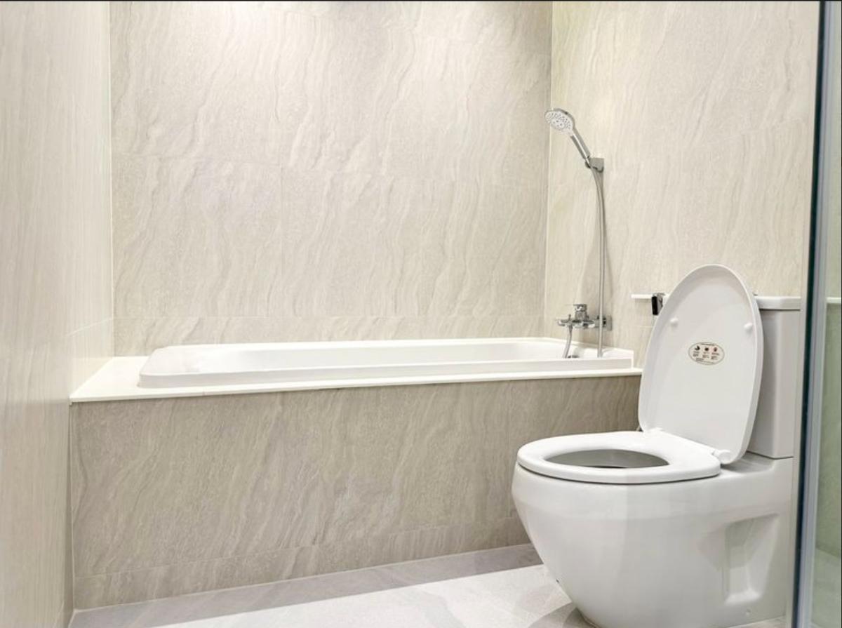 picture Grand Langsuan. 3beds 146sqm. Line id: @pfagent - 12/18