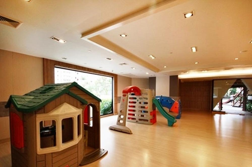 รูป  ขายพร้อมผู้เช่า !! Sathorn Gardens, 3 ห้องนอน, 4 ห้องน้ำ, ชั้นสูง 25++, ห้องนั่งเล่นกว้าง, ห้องครัวใหญ่ !! Code C20230203722 แต่งครบ, ราคาพิเศษ!!📣📣 - รูปที่ 5/5