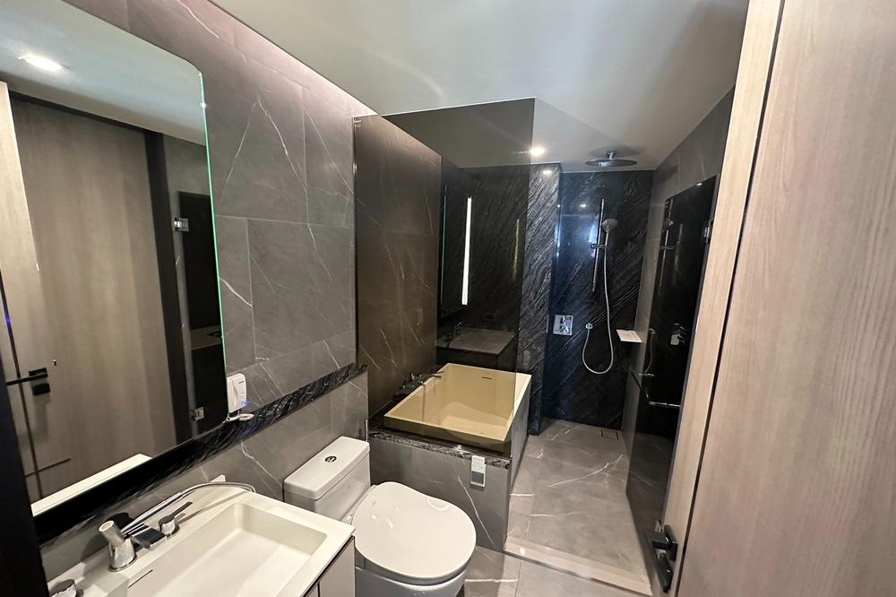 รูป 🔥 ขายพร้อมผู้เช่า !! 🔥 The Reserve Sukhumvit 61, 2 ห้งนอน, 1 ห้องน้ำ, ห้องมุม !! Code C20230900452 แต่งครบ, พร้อมเข้าอยู่, ราคาพิเศษ!!📣📣 - รูปที่ 11/11