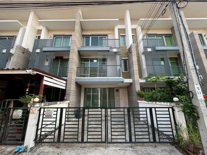 รูป 🏠 ขายด่วนมาก! ราคาต่ำกว่าทุน  ทาวน์ พลัส ประชาอุทิศ 90 Town Plus Prachauthit 90 📍 ทำเลดีมาก ติดบิ๊กซีประชาอุทิศ - รูปที่ 1/15