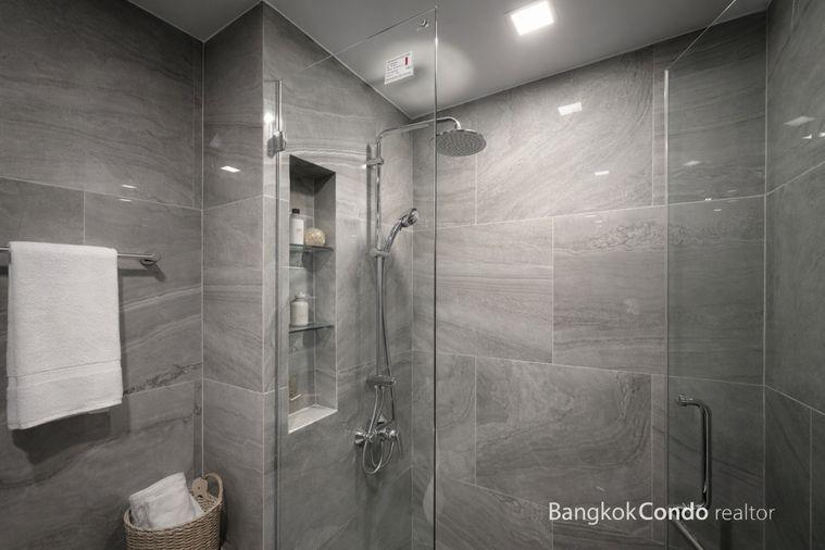 รูป 🍀🍀 Prime Condo Location🚆ให้เช่า📌 ไอดีโอ คิว สุขุมวิท 36 (Line:@rent2022)BTS ทองหล่อ✨พร้อมเข้าอยู่🔖A11193 - รูปที่ 9/12
