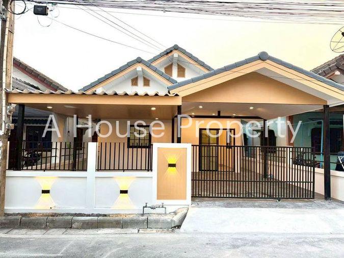 รูป ขายบ้านเดี่ยวศรีราชา รีโนเวทใหม่ หมู่บ้านสหภาพ 2 ใกล้แหล่งชุมชน - รูปที่ 1/13