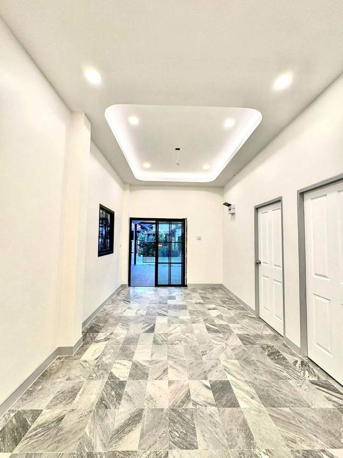 รูป ขายบ้านเดี่ยวศรีราชา รีโนเวทใหม่  หมู่บ้านสหภาพ 2 ใกล้แหล่งชุมชน - รูปที่ 6/13