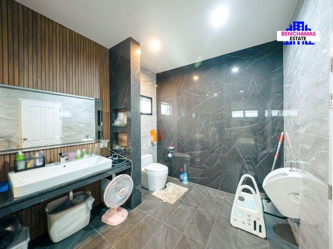 รูป 🔥 ขายขาดทุน ถูกที่สุดในโครงการ 🔥 ดิ เอลิแกนซ์ เพชรเกษม 81 (The Elegance Phetkasem 81) บ้านหรูหลังใหญ่ พร้อมเข้าอยู่ทันที - รูปที่ 13/20