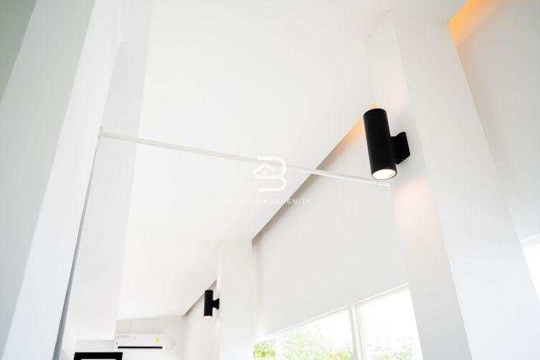 รูป ขายบ้านบางนา พร้อมสระว่ายน้ำ ใกล้ Mega บางนา - รูปที่ 21/64
