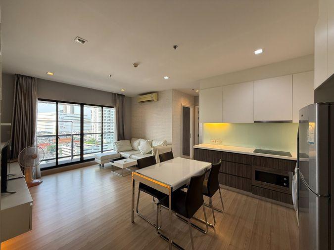 รูป ให้เช่า Urbano Absolute Sathorn-Taksin ชั้นสูง วิวเมือง ตกแต่งครบ DS2811 | Line @Dstay - รูปที่ 4/20