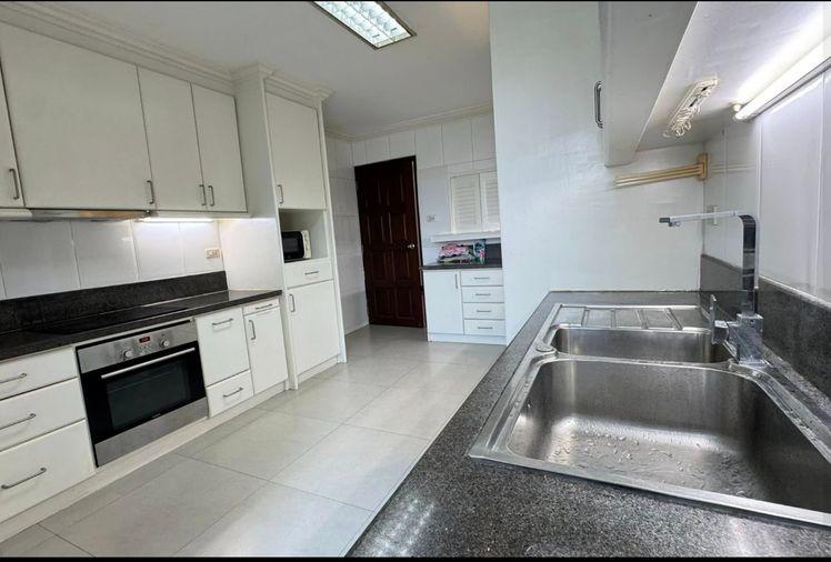 picture Richmond. 3beds 164sqm. Line id: @pfagent - 7/17